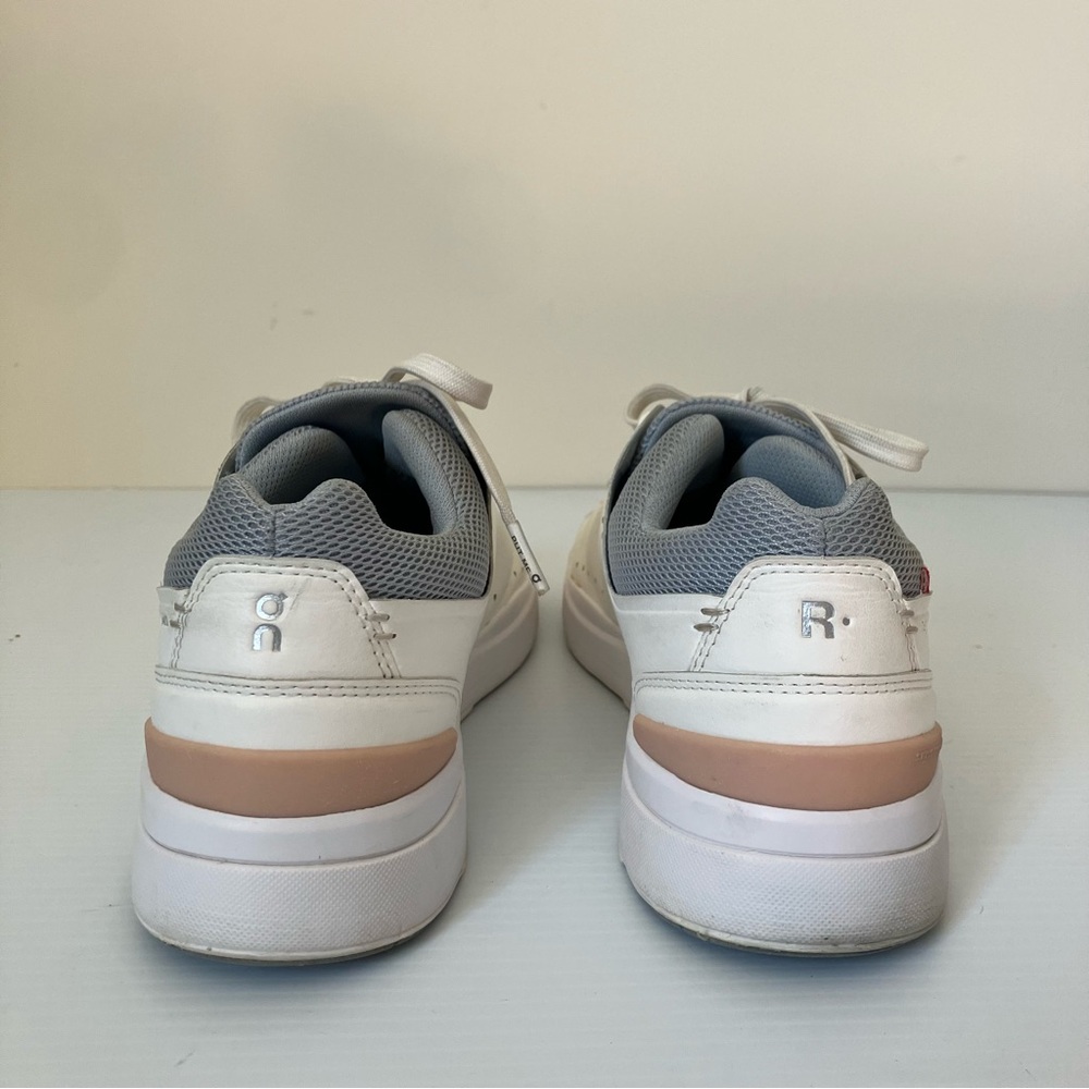 On Running Womens The Roger Advantage Tennis Inspired Sneakers size 8 - Picture 5 of 10